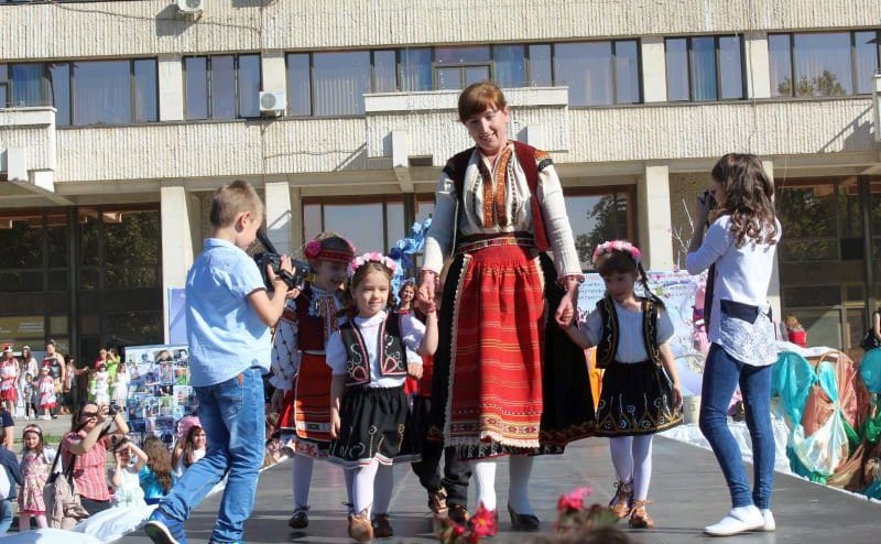 „Prêt-à-porter - Готово за носене“