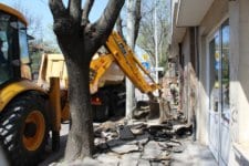 улиците и тротоарите