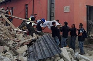 Sisma: estratti due morti da macerie ad Amatrice