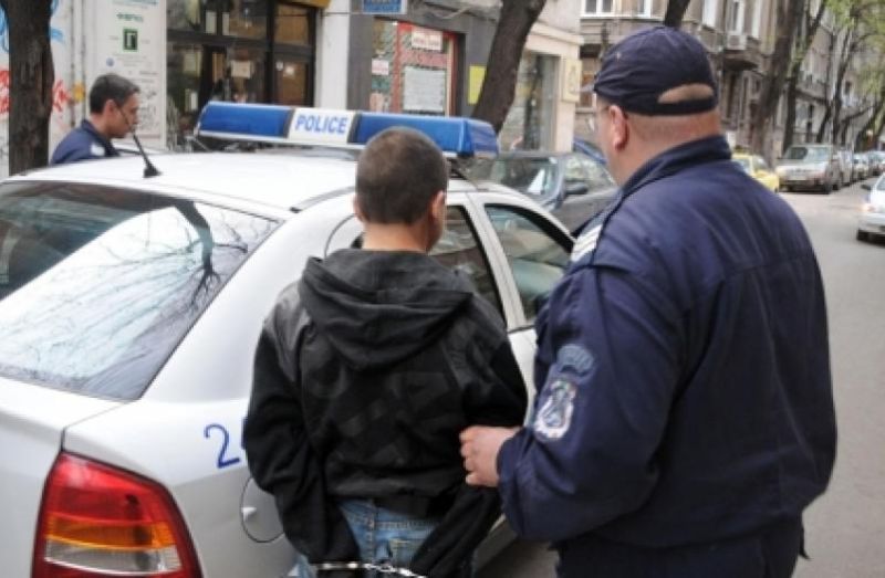 Тийнейджър подготвял терористичен атентат в Пловдив