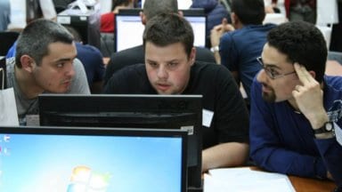 studenti-RU-komputri02