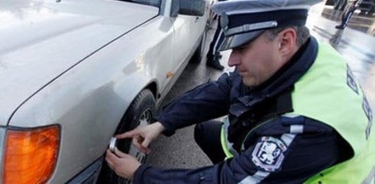 КАТ започва да глобява за неподходящи за зимата гуми Глоби на собствениците на неподготвените за зимата автомобили