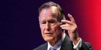 почина Джордж Буш-старши