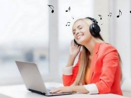 Музиката на работното място намалява стреса