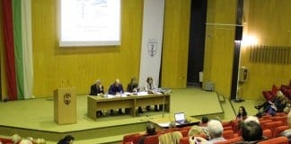 повече средства за образование