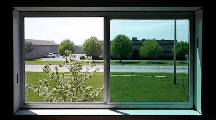 Разработиха интелигентен прозорец за пречистване на въздуха
