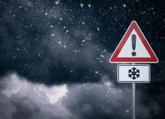 Снежната покривка достигна до 30 см