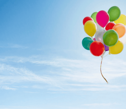 Все повече общини забраняват пускането на балони в Холандия