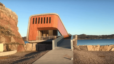 Underwater Restaurant