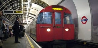 London-Underground-on-track-to-offer-mobile-phone-coverage