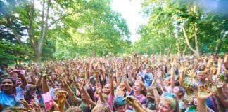 Дъга от музика и цветове се изви над Парка на младежта