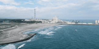 Осем години след ядрената авария отвориха плаж във Фукушима