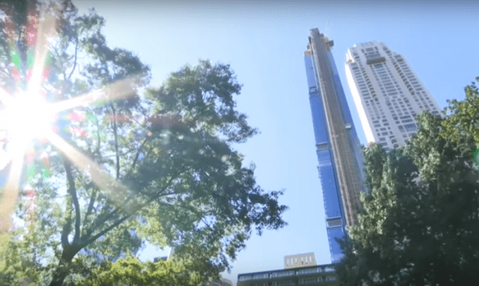 Къде се намира най-високата жилищна сграда в света?