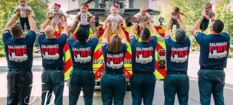 Жените на група пожарникари родиха едновременно