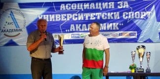 17 медала
