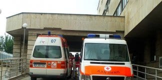 Две деца и двама пешеходци са пострадали при пътни инциденти вчера в Русе, съобщиха от полицията.Децата пострадали при катастрофа