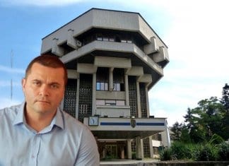 Пенчо Милков сменя депутатската банка