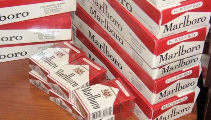Откриха 16 000 къса цигари