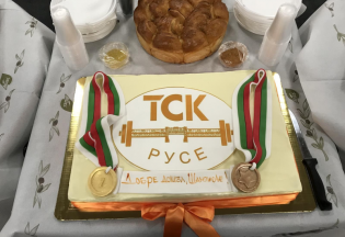 angel_rusev-posrestane-torta02