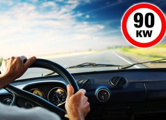 На първо четене: Младите шофьори без право да карат мощни коли и да се движат през нощта