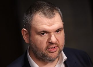 ДПС в Русе номинира Пеевски за лидер на партията