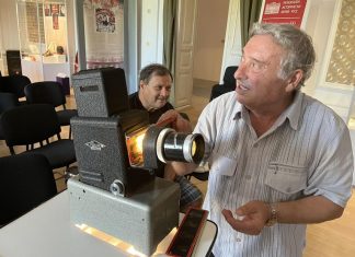 Дариха плаки за Латерна магика на музея в Русе