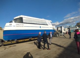 Първият български електрически катамаран пристигна в Силистра
