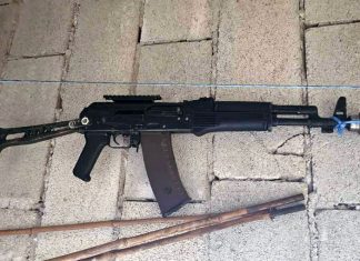 Иззеха „боен арсенал“ от 57-годишен, сред оръжията и автомати „Калашников“