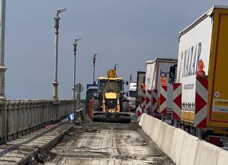 Премахнат е асфалтът и оградите в първия участък от ремонта на Дунав мост