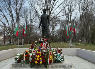 Русе отбелязва 187 години от рождението на Апостола