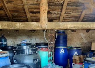 Митничари се правиха на купувачи на ракия, конфискуваха 4200 литра