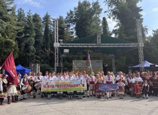 „Веселчани“ са победители на Националния фолклорен фестивал в Николово