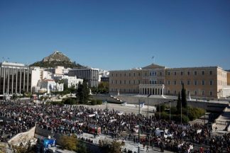 tag_reuters.com,2024_newsml_LYNXMPEKAJ0FG_12024-11-20T110040Z_1_LYNXMPEKAJ0FG_RTROPTP_3_GREECE-STRIKE