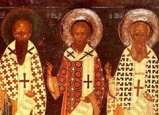 Православната църква почита светите Три Светители