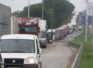 Русенци няма да допуснат струпване на тежкотоварни автомобили на нерегламентирани места