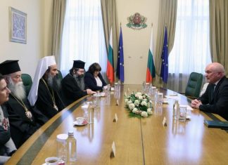 Премиерът Главчев потвърди позицията срещу регистрацията на старостилната църква