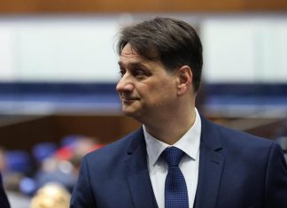 Министърът на културата Мариан Бачев разпореди изплащане на близо 270 000 лв. към библиотеките