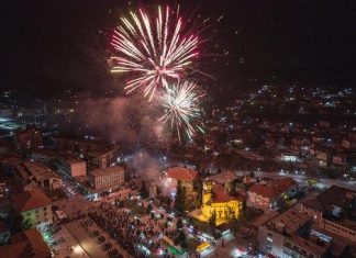 Бяла чества Освобождението с тържествена заря-проверка
