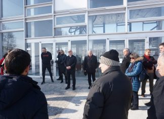 Русенски общински съветници обсъдиха бъдещето на Летище Русе