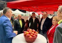 Правителството обеща подкрепа за българските земеделци