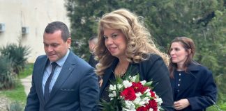 Вицепрезидентът Йотова на посещение в Русе