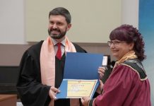 -р Николай Янев получи професорска диплома