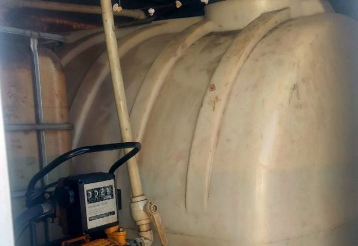 nereglamentirana_benzinostancia02