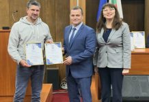 Награди за ръководителите на отбори, представили се добре ва Ученическите игри