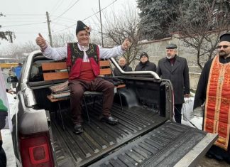 В Черешово качиха Дядото но джип, магарето закъса на баира