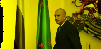 Радев си тръгва от „Дондуков“ 2