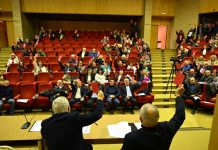 Русенските социалисти искат Крум Зарков да оглави БСП