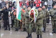 Русе се преклони пред паметта на Апостола