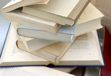 Все повече магистри търсят помощ при писане на магистърска теза: какви са причините