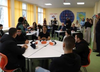 Откриха STEM център в Спортното училище в Русе